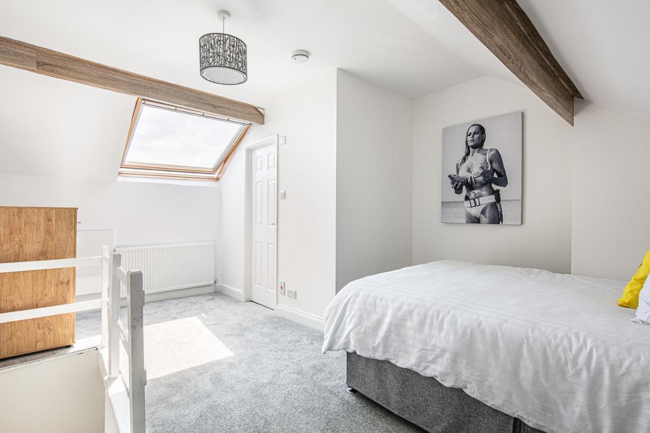 فيلا Rotherham'S Bond House المظهر الخارجي الصورة